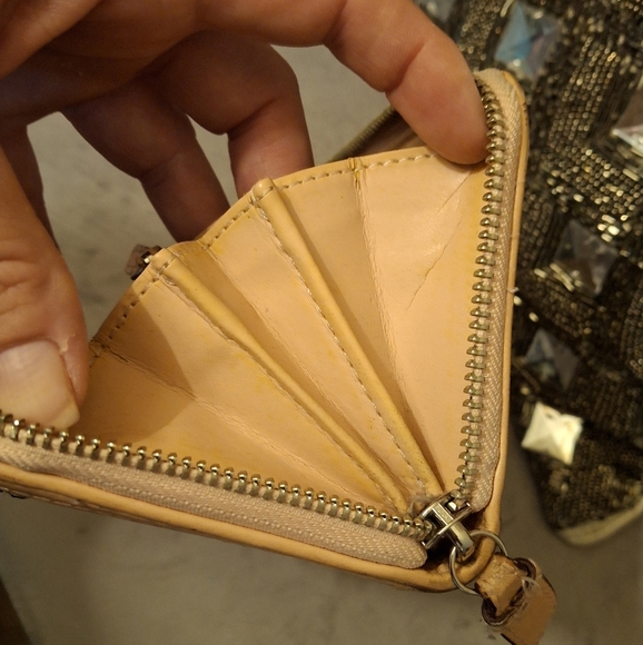 Coach Accordion Zip Wallet with Dangling Heart Charm in Signature Jacquard. - Picture 9 of 12